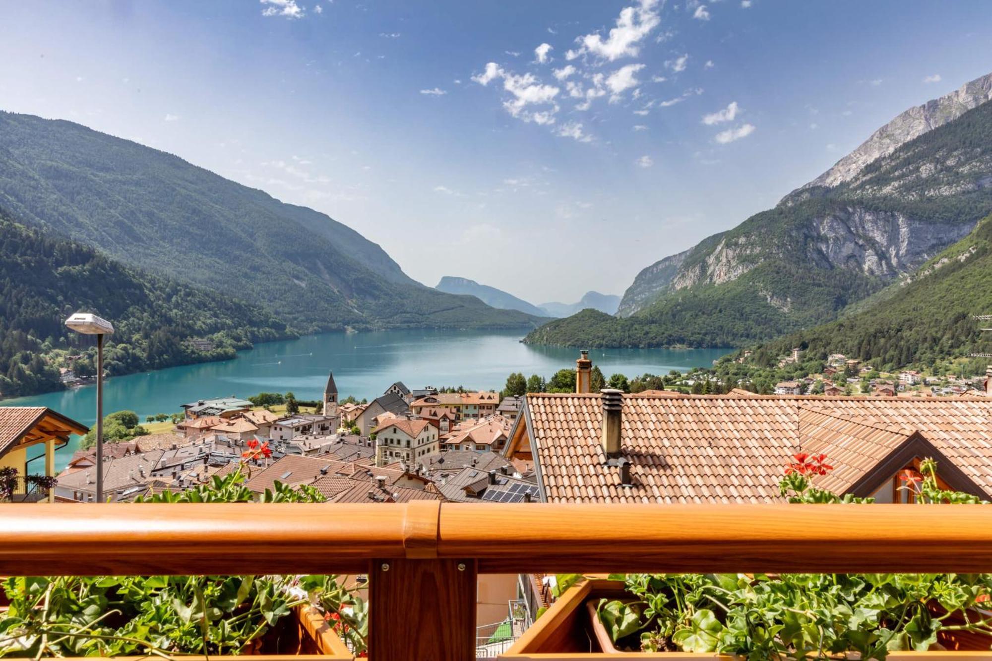 Hotel Lory - Molveno - Dolomiti Ngoại thất bức ảnh